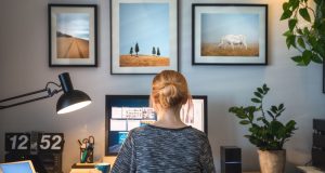 Cara Tetap Produktif Kerja di Rumah Tanpa Menyia-nyiakan Waktu Cara Tetap Produktif Kerja di Rumah